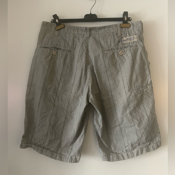 Mens cargo shorts - Picture 3 of 4